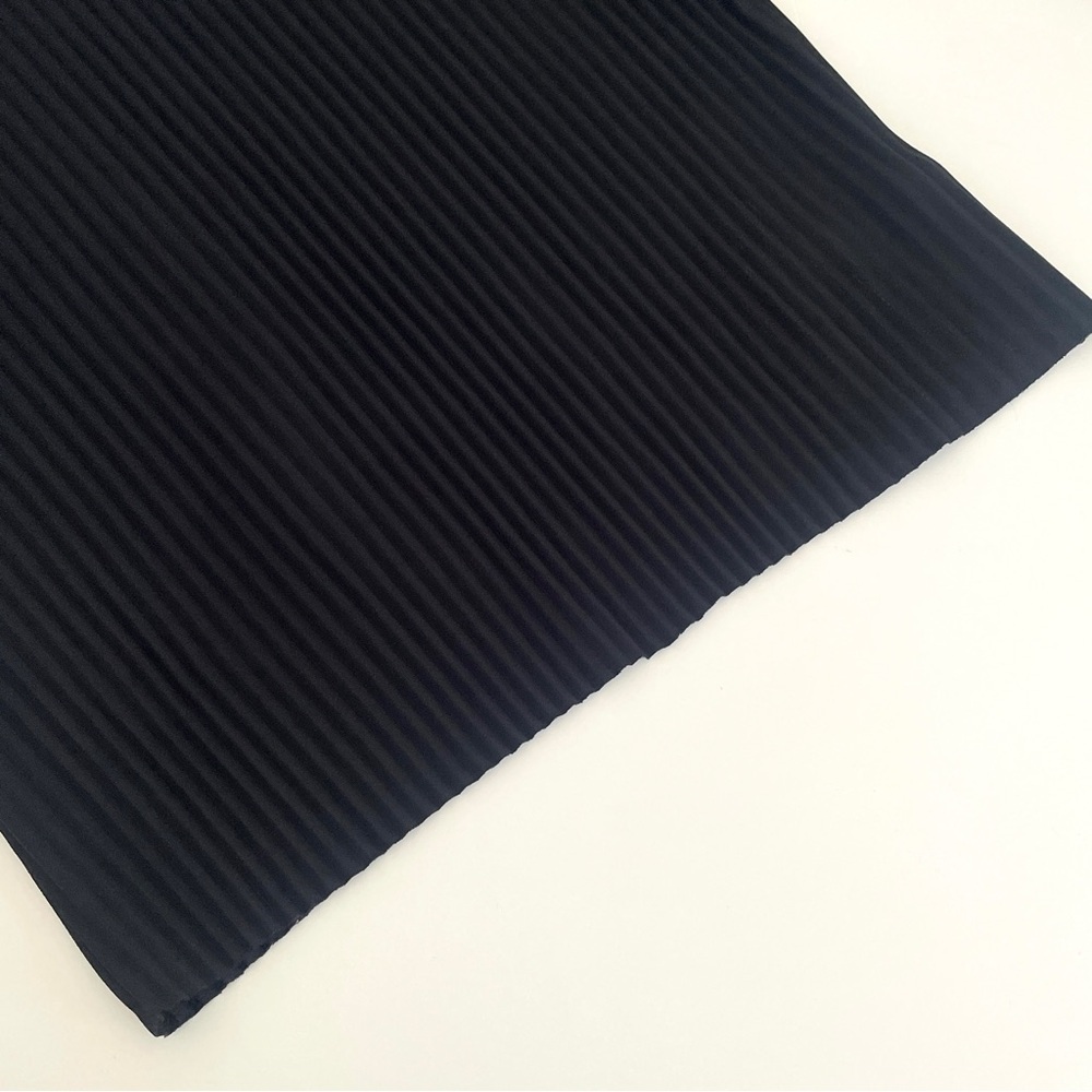 Aritzia Babaton Advocate Blouse Black - Picture 7 of 13